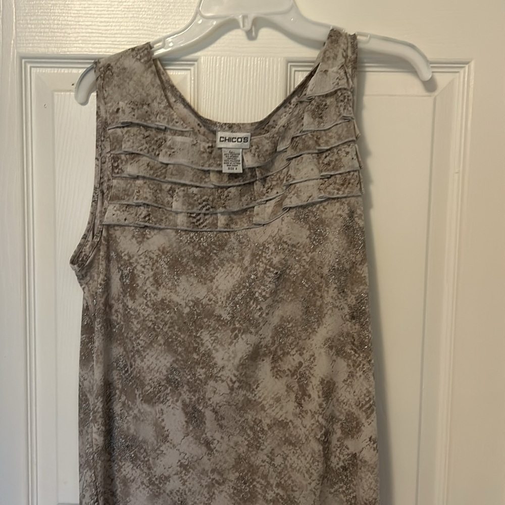 Chicos snake print ruffle shimmer twin set size 2 or L 2 price cardigan set - Picture 5 of 8